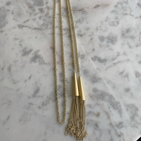 Kendra Scott Phara necklace. Gold. NWOT - Picture 3 of 4